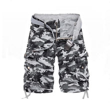 Load image into Gallery viewer, Men's Loose Leisure Camouflage Tools Multi-pocket